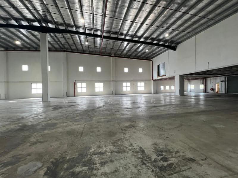 12 Changi North Way, 12 CHANGI NORTH WAY, Changi Airport / Changi Village, 43,166 sqft, Warehouse For Rent, by Watson Poh, 500287445 - CommercialGuru.com.sg