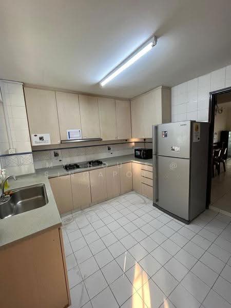 Simei/Expo MRT Terrace house Master room for rent, Upper Changi road, Bedok / Upper East Coast, Room Rental, 293 sqft, Terraced House For Rent, by Desmond, 500287447 - PropertyGuru.com.sg