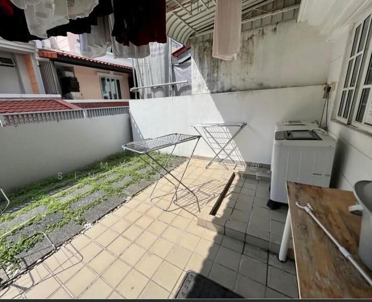 Simei/Expo MRT Terrace house Master room for rent, Upper Changi road, Bedok / Upper East Coast, Room Rental, 293 sqft, Terraced House For Rent, by Desmond, 500287447 - PropertyGuru.com.sg