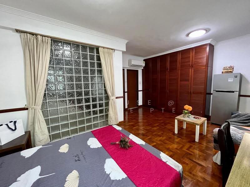 Simei/Expo MRT Terrace house Master room for rent, Upper Changi road, Bedok / Upper East Coast, Room Rental, 293 sqft, Terraced House For Rent, by Desmond, 500287447 - PropertyGuru.com.sg