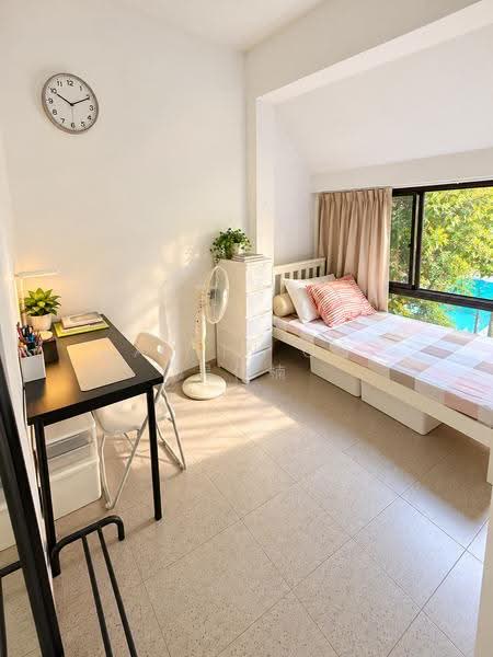 Hillcrest Arcadia, 251 Arcadia Road, Newton / Novena, 5 Bedrooms, 2,896 sqft, Condominium For Sale, by Martin Goh 吴伟楠, 500287449 - Airy room near kitchen - PropertyGuru.com.sg