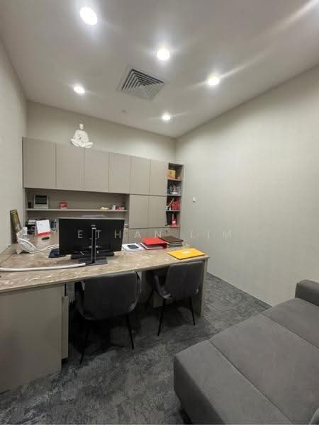 Vision Exchange, 2 2, Boon Lay / Jurong / Tuas, 1,690 sqft, Office For Rent, by Ethan Lim, 500287454 - CommercialGuru.com.sg
