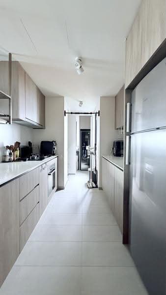 Parc Komo, 959 Upper Changi Road North, Changi Airport / Changi Village, 3 Bedrooms, 969 sqft, Condominium For Sale, by Don Chua, 500287458 - Kitchen - PropertyGuru.com.sg