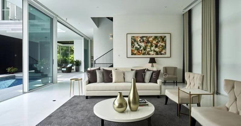 Magazine-Featured Architectural Bungalow in Trevose / Dunearn / Kheam Hock vicinity, Newton / Novena, 6 Bedrooms, 8,813 sqft, Bungalow House For Sale, by Vernon Teo, 500287462 - Living Room - PropertyGuru.com.sg