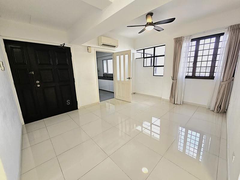 Kensington Park, 10 Kensington Park Drive, Hougang / Punggol / Sengkang, 4 Bedrooms, 1,660 sqft, Condominium For Rent, by Shelly Koh, 500287480 - Entrance - PropertyGuru.com.sg