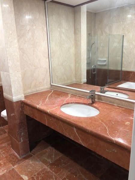 Costa Rhu, 1 Rhu Cross, East Coast / Marine Parade, 2 Bedrooms, 1,345 sqft, Condominium For Rent, by Lola Santoso, 500287509 - Bathroom - PropertyGuru.com.sg