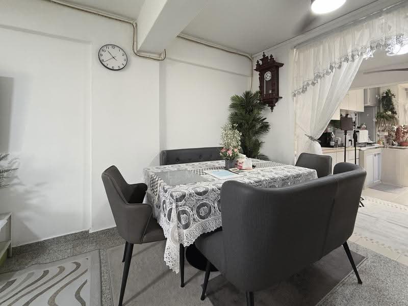 6 Marsiling Drive, 6 Marsiling Drive, Admiralty / Woodlands, 2 Bedrooms, 65 sqft, HDB Flat For Sale, by Remy R, 500287533 - Dining Room - PropertyGuru.com.sg