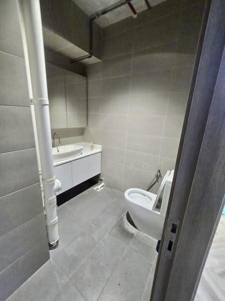 Polaris @ Woodlands, 101 Woodlands Avenue 12, Admiralty / Woodlands, 9,612 sqft, Factory / Workshop (B2) For Sale, by Clive Foo, 500287535 - Bathroom - CommercialGuru.com.sg