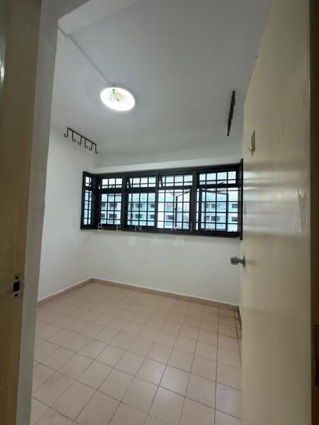 329 Ang Mo Kio Avenue 3, 329 Ang Mo Kio Avenue 3, Ang Mo Kio / Bishan / Thomson, 3 Bedrooms, 786 sqft, HDB Flat For Sale, by Ben XIA 夏天鹏, 500287554 - Interior - PropertyGuru.com.sg