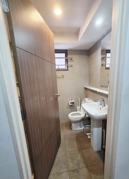 348B Yishun Avenue 11, 348B Yishun Avenue 11, Sembawang / Yishun, 4 Bedrooms, 1,300 sqft, HDB Flat For Sale, by Tham C K, 500287563 - Bathroom - PropertyGuru.com.sg