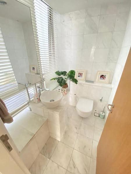 The Coast at Sentosa Cove, 276 Ocean Drive, Harbourfront / Telok Blangah, 4 Bedrooms, 2,583 sqft, Condominium For Sale, by Kelly Sutina Tan, 500287596 - Bathroom - PropertyGuru.com.sg