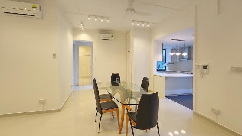 Pebble Bay, 130 Tanjong Rhu Road, East Coast / Marine Parade, 2 Bedrooms, 1,302 sqft, Condominium For Sale, by Daniel Ho, 500287597 - Dining Room - PropertyGuru.com.sg