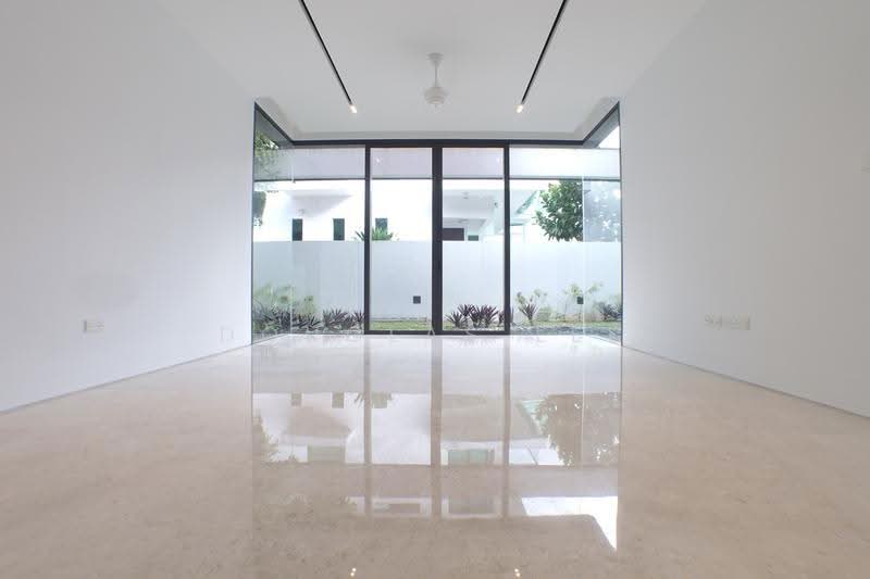 Jalan Kakatua/ Jalan Layang Layang/ Jalan Selanting, Jalan Kakatua/ Jalan Layang Layang/ Jalan Selanting, Clementi Park / Upper Bukit Timah, 6 Bedrooms, 16,000 sqft, Detached House For Sale, by Douglas Lee, 500287615 - Interior - PropertyGuru.com.sg