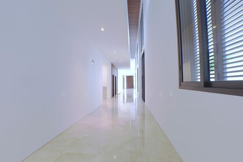 Jalan Kakatua/ Jalan Layang Layang/ Jalan Selanting, Jalan Kakatua/ Jalan Layang Layang/ Jalan Selanting, Clementi Park / Upper Bukit Timah, 6 Bedrooms, 16,000 sqft, Detached House For Sale, by Douglas Lee, 500287615 - Corridor - PropertyGuru.com.sg