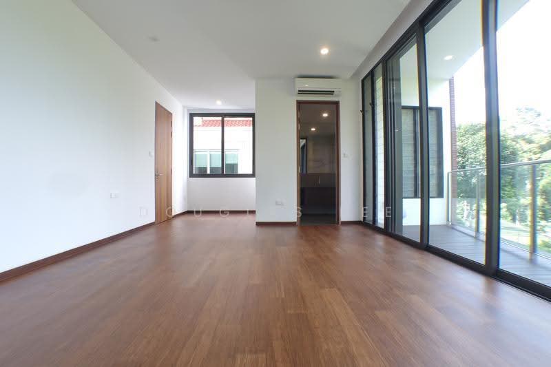Jalan Kakatua/ Jalan Layang Layang/ Jalan Selanting, Jalan Kakatua/ Jalan Layang Layang/ Jalan Selanting, Clementi Park / Upper Bukit Timah, 6 Bedrooms, 16,000 sqft, Detached House For Sale, by Douglas Lee, 500287615 - Interior - PropertyGuru.com.sg