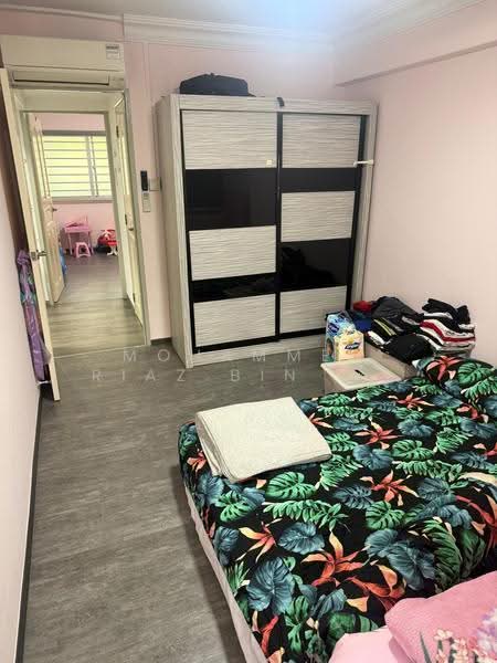 566 Hougang Street 51, 566 Hougang Street 51, Hougang / Punggol / Sengkang, 3 Bedrooms, 1,119 sqft, HDB Flat For Sale, by Mohammed Riaz Bin Mohd Salleh, 500287639 - Bedroom - PropertyGuru.com.sg
