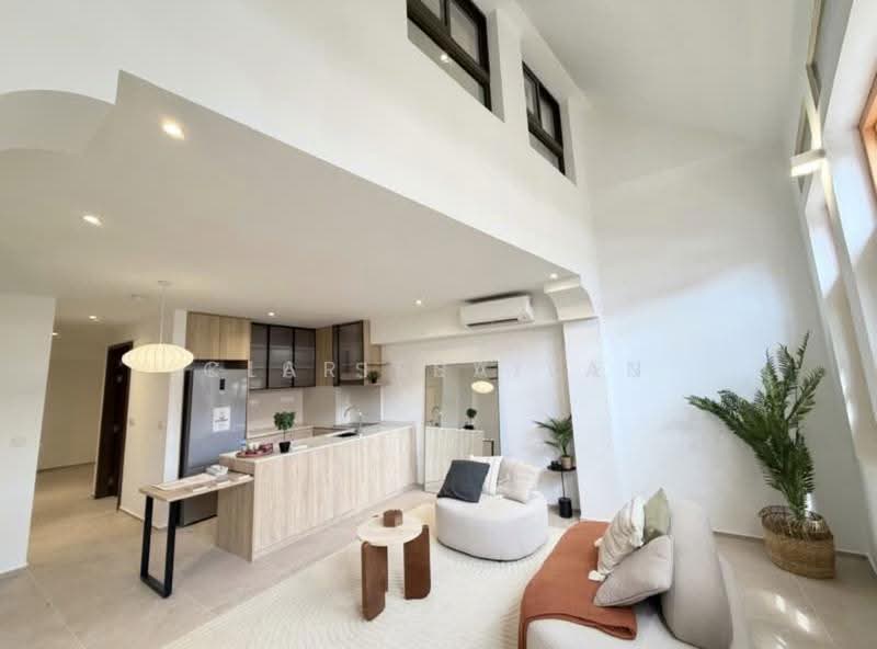 Atlassia, 30 Joo Chiat Place, East Coast / Marine Parade, 3 Bedrooms, 1,292 sqft, Conservation House For Sale, by Clarissa Tan, 500287673 - Living Room - PropertyGuru.com.sg