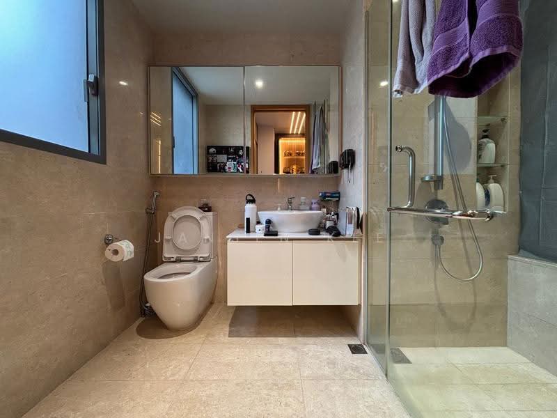 Mon Jervois, 45 Jervois Road, Tanglin / Holland / Bukit Timah, 3 Bedrooms, 2,368 sqft, Condominium For Sale, by Jansen Kee, 500287677 - Bathroom - PropertyGuru.com.sg