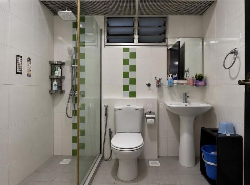 329B Anchorvale Street, 329B Anchorvale Street, Hougang / Punggol / Sengkang, 3 Bedrooms, 990 sqft, HDB Flat For Sale, by Rahmat MBA, 500287684 - Master Bathroom - PropertyGuru.com.sg