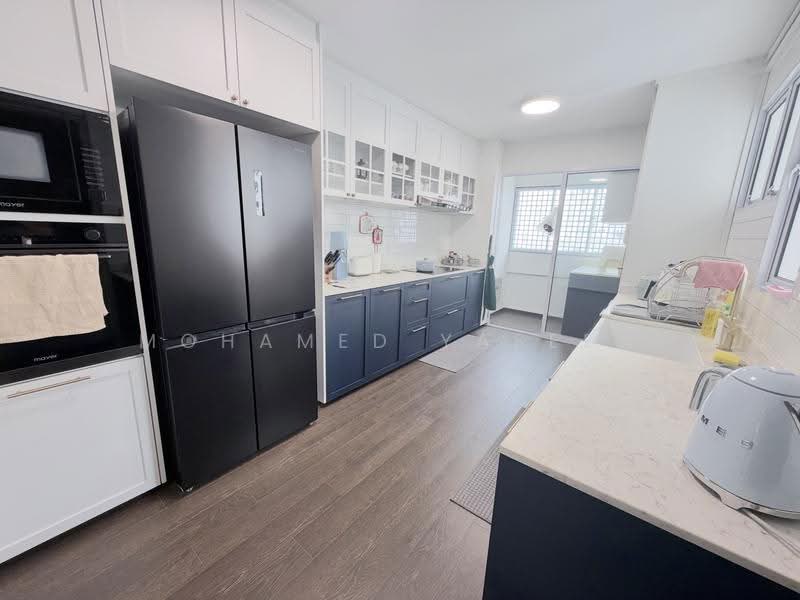 294 Tampines Street 22, 294 Tampines Street 22, Pasir Ris / Tampines, 3 Bedrooms, 1,302 sqft, HDB Flat For Sale, by Mohamed Yaseen, 500287686 - Kitchen - PropertyGuru.com.sg