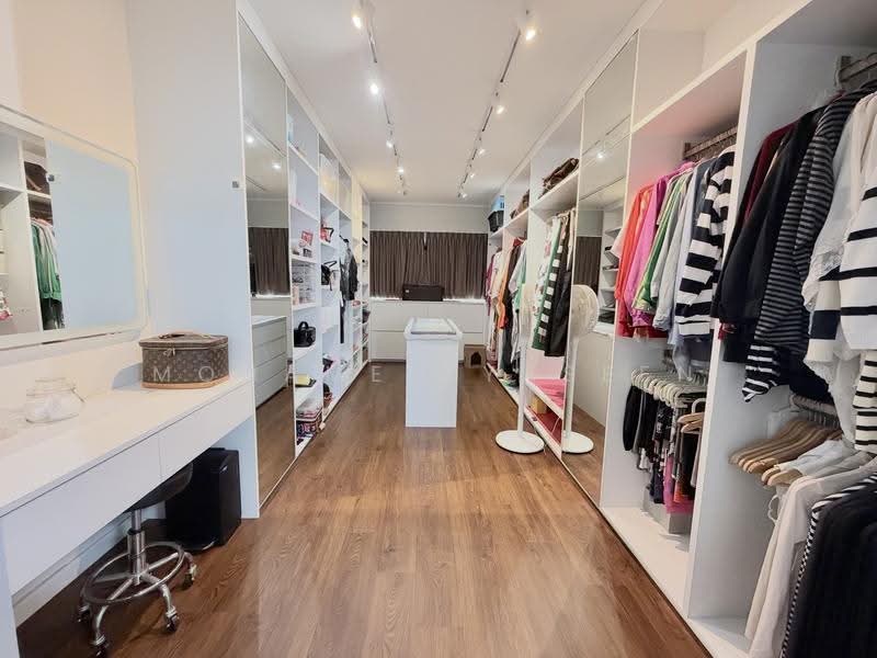 294 Tampines Street 22, 294 Tampines Street 22, Pasir Ris / Tampines, 3 Bedrooms, 1,302 sqft, HDB Flat For Sale, by Mohamed Yaseen, 500287686 - PropertyGuru.com.sg