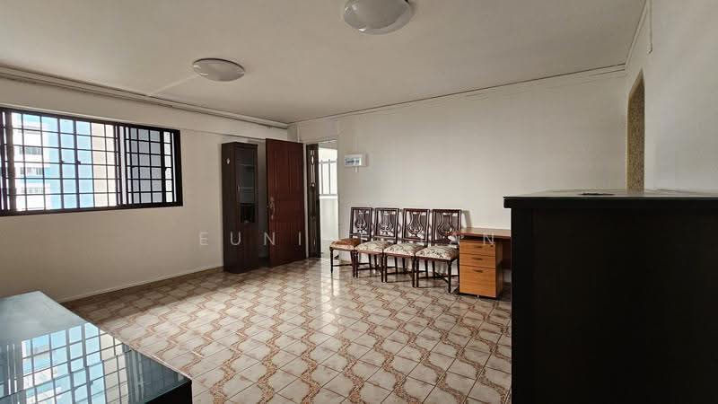546 Ang Mo Kio Avenue 10, 546 Ang Mo Kio Avenue 10, Ang Mo Kio / Bishan / Thomson, 3 Bedrooms, 1,003 sqft, HDB Flat For Rent, by Eunice Tan, 500287687 - Living Room - PropertyGuru.com.sg