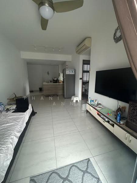 Parc Centros, 92 Punggol Central, Hougang / Punggol / Sengkang, Room Rental, 300 sqft, Condominium For Rent, by Phani Kumar Anne, 500287694 - Living Room - PropertyGuru.com.sg