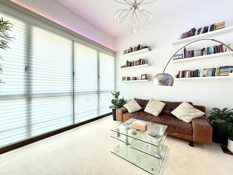 Freehold Large 2 Bedroom 680m to Dakota MRT, 69 Lor 40 Geylang, East Coast / Marine Parade, 2 Bedrooms, 958 sqft, Condominium For Sale, by Jamie He, 500287712 - Living Room - PropertyGuru.com.sg