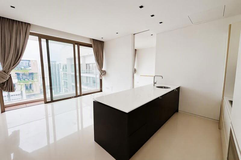 Scotts Square, 6 Scotts Road, Orchard / River Valley, 1 Bedroom, 624 sqft, Condominium For Sale, by Knight Frank Singapore, 500287717 - Kitchen - PropertyGuru.com.sg