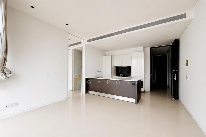 Scotts Square, 6 Scotts Road, Orchard / River Valley, 1 Bedroom, 624 sqft, Condominium For Sale, by Knight Frank Singapore, 500287717 - Kitchen - PropertyGuru.com.sg