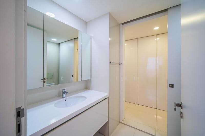Sky Habitat, 9 Bishan Street 15, Ang Mo Kio / Bishan / Thomson, 2 Bedrooms, 711 sqft, Condominium For Rent, by Karen Tan, 500287719 - Bathroom - PropertyGuru.com.sg