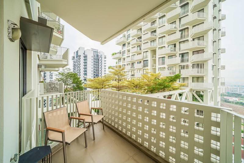 Sky Habitat, 9 Bishan Street 15, Ang Mo Kio / Bishan / Thomson, 2 Bedrooms, 711 sqft, Condominium For Rent, by Karen Tan, 500287719 - Balcony - PropertyGuru.com.sg