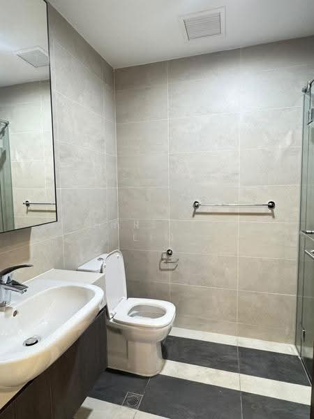 Parc Riviera, 101 West Coast Vale, Buona Vista / West Coast / Clementi New Town, 2 Bedrooms, 603 sqft, Condominium For Rent, by Charlotte Lim, 500287766 - Bathroom - PropertyGuru.com.sg