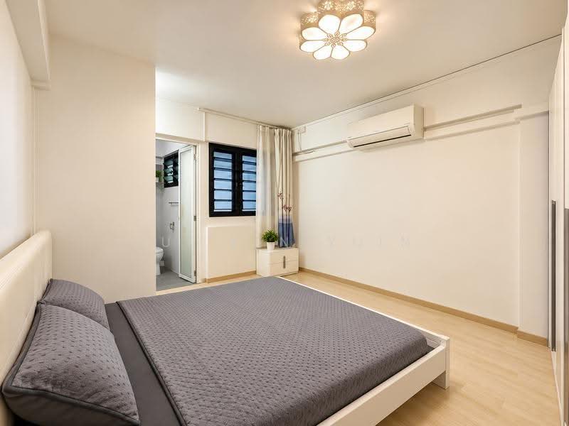 205 Clementi Avenue 6, 205 Clementi Avenue 6, Buona Vista / West Coast / Clementi New Town, 3 Bedrooms, 980 sqft, HDB Flat For Sale, by Lui Yen Yuin, 500287771 - Bedroom - PropertyGuru.com.sg