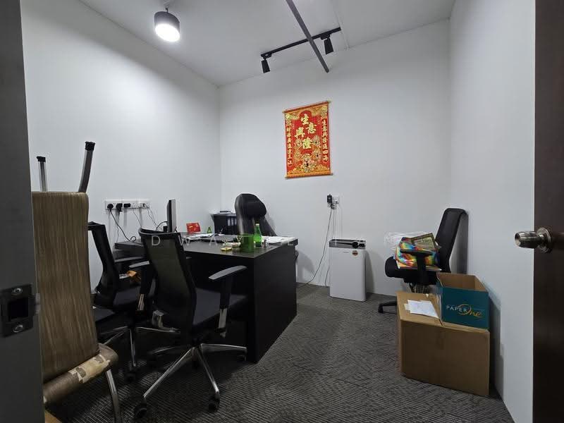 Nordcom II, 2 Gambas Crescent, Sembawang / Yishun, 1,670 sqft, Light Industrial (B1) For Sale, by Dwayne Tan, 500287779 - Study - CommercialGuru.com.sg