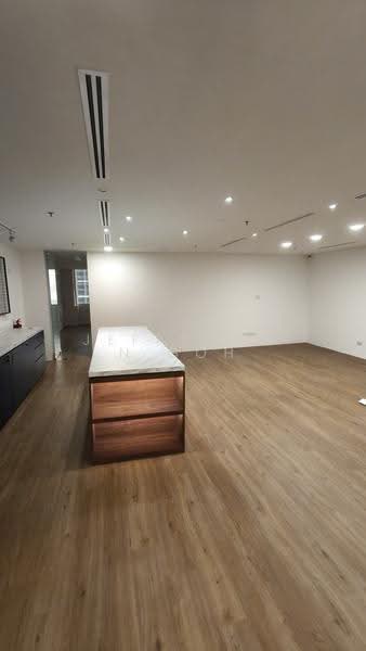 International Plaza, 10 Anson Road, Chinatown / Tanjong Pagar, 2,842 sqft, Office For Rent, by Jefferson Goh, 500287782 - CommercialGuru.com.sg