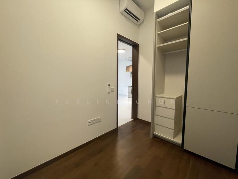 Parksuites, 18 Holland Grove Road, Tanglin / Holland / Bukit Timah, 2 Bedrooms, 872 sqft, Condominium For Sale, by Perline Chua, 500287787 - Interior - PropertyGuru.com.sg