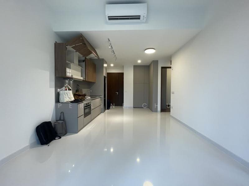 Parksuites, 18 Holland Grove Road, Tanglin / Holland / Bukit Timah, 2 Bedrooms, 872 sqft, Condominium For Sale, by Perline Chua, 500287787 - Kitchen - PropertyGuru.com.sg