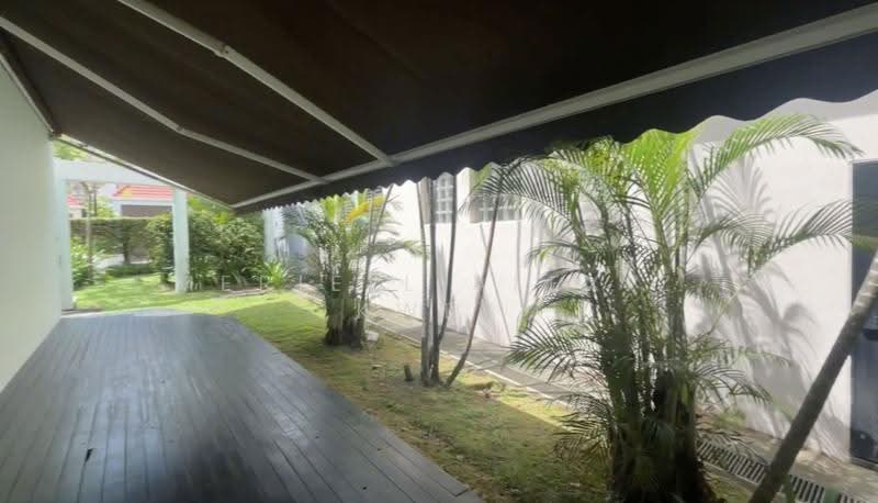 Landed 5 bedroom Terrace near Somerset & Orchard Road, Lloyd Road. Somerset Road, Orchard / River Valley, 5 Bedrooms, 2,242 sqft, Terraced House For Rent, by Meriell Alexiz Kwek, 500287790 - Exterior - PropertyGuru.com.sg
