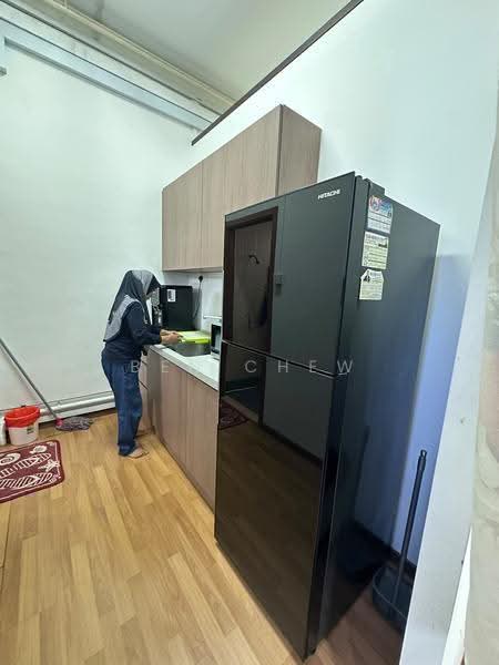 Tradehub 21, 8 Boon Lay Way, Boon Lay / Jurong / Tuas, 1,841 sqft, Light Industrial (B1) For Sale, by Ben Chew, 500287801 - Kitchen - CommercialGuru.com.sg