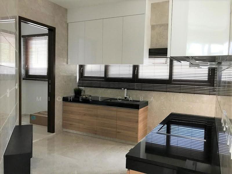 Lornie Exclusive Prime Bungalow, Lornie Road, Newton / Novena, 7 Bedrooms, 9,450 sqft, Bungalow House For Rent, by Michele Cabasug, 500287812 - Kitchen - PropertyGuru.com.sg