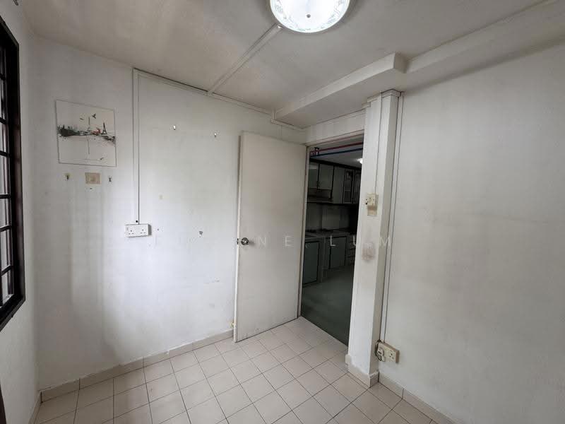 29 New Upper Changi Road, 29 New Upper Changi Road, Bedok / Upper East Coast, 2 Bedrooms, 700 sqft, HDB Flat For Sale, by Eugene Lum, 500287813 - Kitchen - PropertyGuru.com.sg