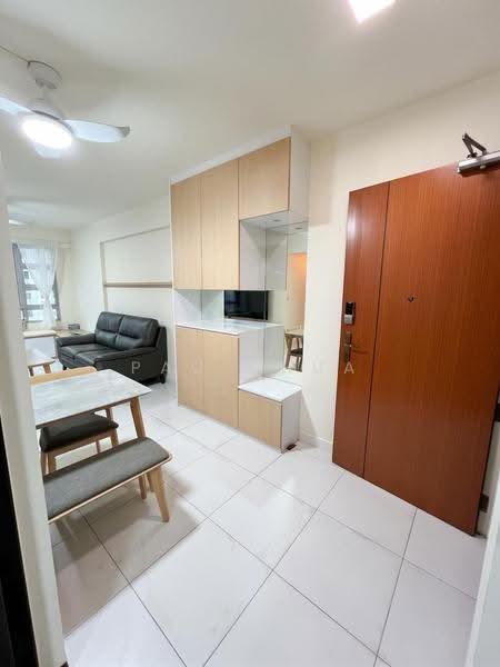 452A Sengkang West Way, 452A Sengkang West Way, Seletar / Yio Chu Kang, 3 Bedrooms, 990 sqft, HDB Flat For Sale, by Pau Chua, 500287816 - Living Room - PropertyGuru.com.sg