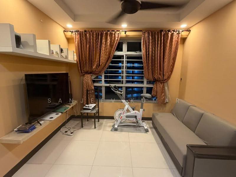 442B Fajar Road, 442B Fajar Road, Dairy Farm / Bukit Panjang / Choa Chu Kang, 2 Bedrooms, 750 sqft, HDB Flat For Rent, by Sanjeev Kumar, 500287819 - Living Room - PropertyGuru.com.sg