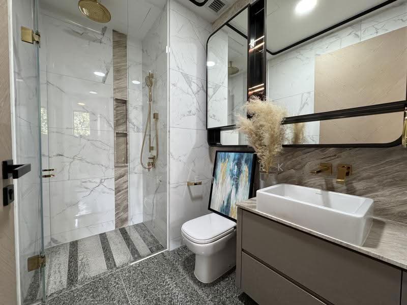 Perfect Ten, 323 Bukit Timah Road, Tanglin / Holland / Bukit Timah, 2 Bedrooms, 786 sqft, Condominium For Rent, by Ethan Mark Kheng, 500287836 - Bathroom - PropertyGuru.com.sg