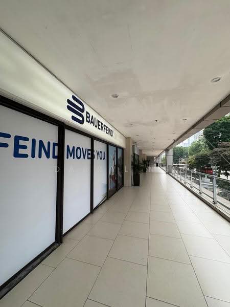 Lucky Plaza, 304 Orchard Road, Orchard / River Valley, 388 sqft, Mall Shop For Sale, by Darryl Ng, 500287842 - CommercialGuru.com.sg