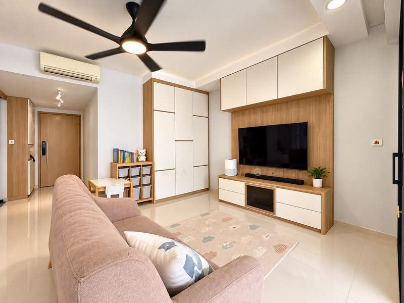 Twin Waterfalls, 122 Punggol Walk, Hougang / Punggol / Sengkang, 3 Bedrooms, 1,001 sqft, Condominium For Sale, by Isaac Ng, 500287844 - Living Room - PropertyGuru.com.sg