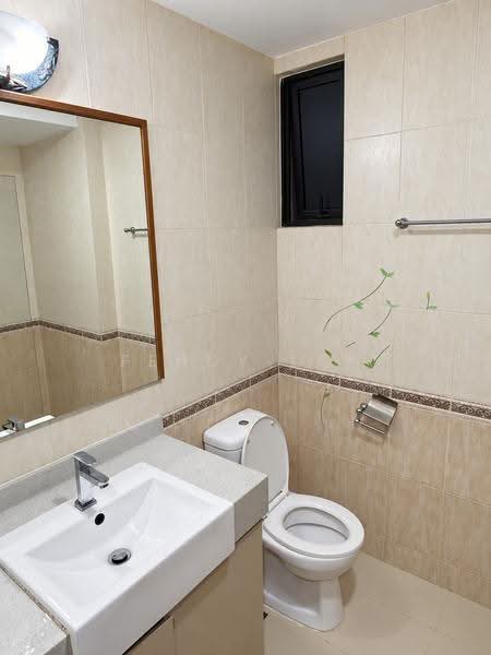 Eastpoint Green, 1 Simei Street 3, Pasir Ris / Tampines, 2 Bedrooms, 969 sqft, Condominium For Sale, by Fendy Lee, 500287848 - Bathroom - PropertyGuru.com.sg
