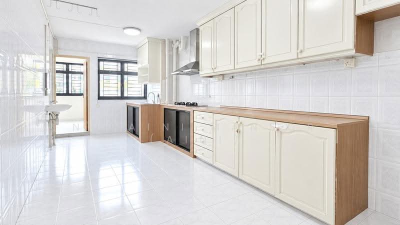 201 Bedok North Street 1, 201 Bedok North Street 1, Bedok / Upper East Coast, 2 Bedrooms, 786 sqft, HDB Flat For Sale, by Nuraini Mansor (Aini), 500287856 - Kitchen - PropertyGuru.com.sg