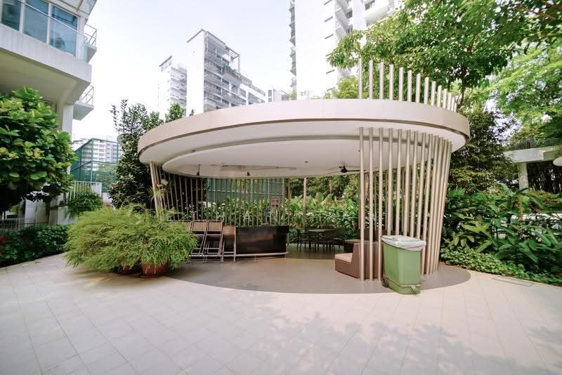 The Tampines Trilliant, 33 Tampines Central 7, Pasir Ris / Tampines, 3 Bedrooms, 872 sqft, Condominium For Sale, by Ethan Tan, 500287858 - Exterior - PropertyGuru.com.sg